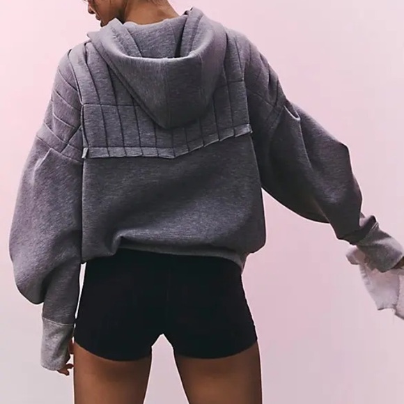 Free People FP Movement Pick it Up Pullover Hoodie in Heather Grey NWOT - Picture 4 of 9